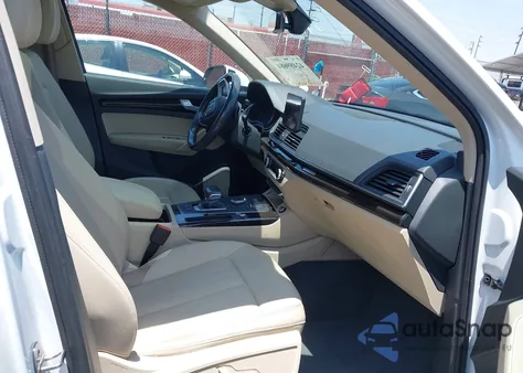 2020 Audi Q5 Premium 45 Tfsi Quattro S Tronic from USA, damaged, VIN WA1ANAFY8L2034151